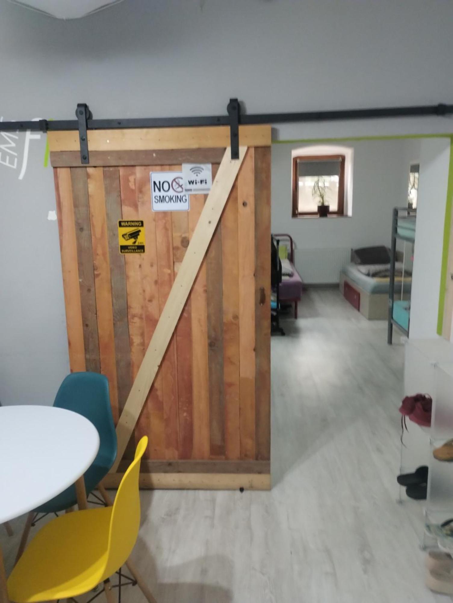 Hostel Antonia Τιμισοάρα Δωμάτιο φωτογραφία
